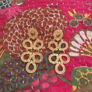 Lisi Lerch Ginger clip on in gold